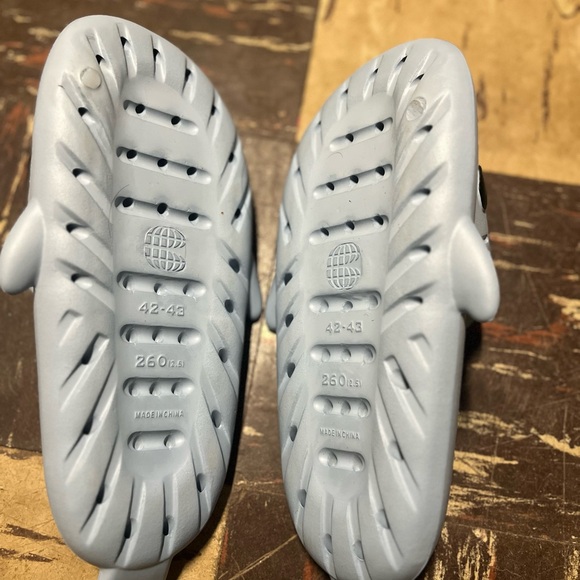 Cute Shark Slippers in Light Blue - Picture 7 of 7